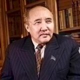 Мұхтар Әуезовтің атақты дәйексөздері мен өрнектері
